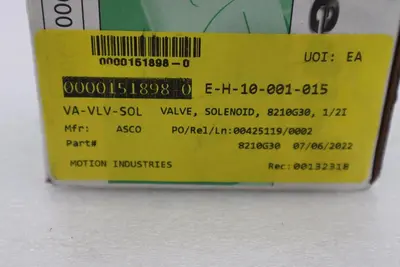 NEW IN BOX 1/2" ASCO 8210G030 Stainless Steel Solenoid Valve STOCK G573