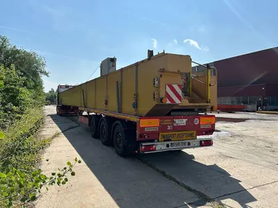 USED DEMAG 32 TON X 25 METER