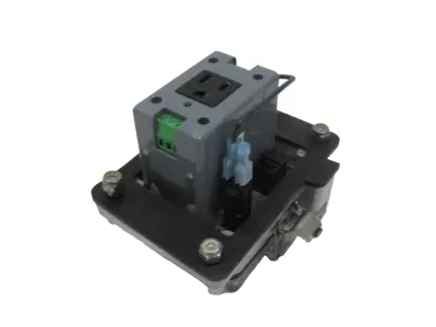 NEW GRACE P-R2-K3RF3 INTERFACE RECEPTACLE 120VAC 3A PR2K3RF3