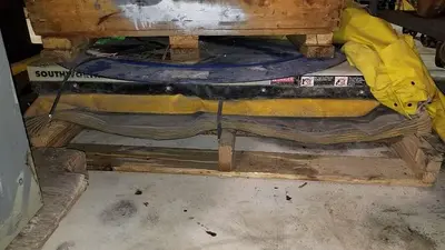 USED SOUTHWORTH 36" X 48" 2,000 LB HYDRAULIC SCISSORS LIFT