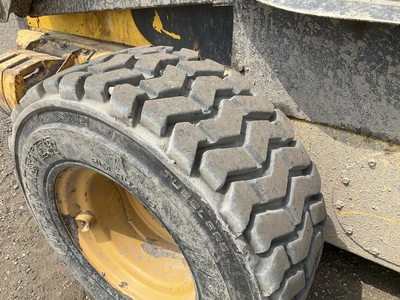 Used 2010 NEW HOLLAND L190 Skid Steer Loaders Michigan US | Miedema Asset Management Group #1325534