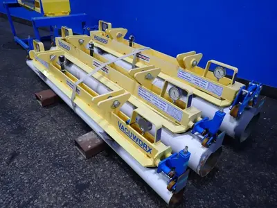 USED VACUWORX / PIPING & EQUIPMENT CO, INC. MC3B