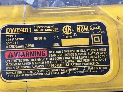 Used DEWALT DWE4011 Disc Grinders Ohio US | HGR 24 #1457521