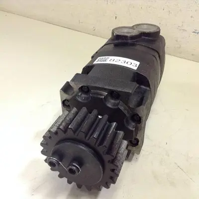 USED CHAR LYNN 1091103 006