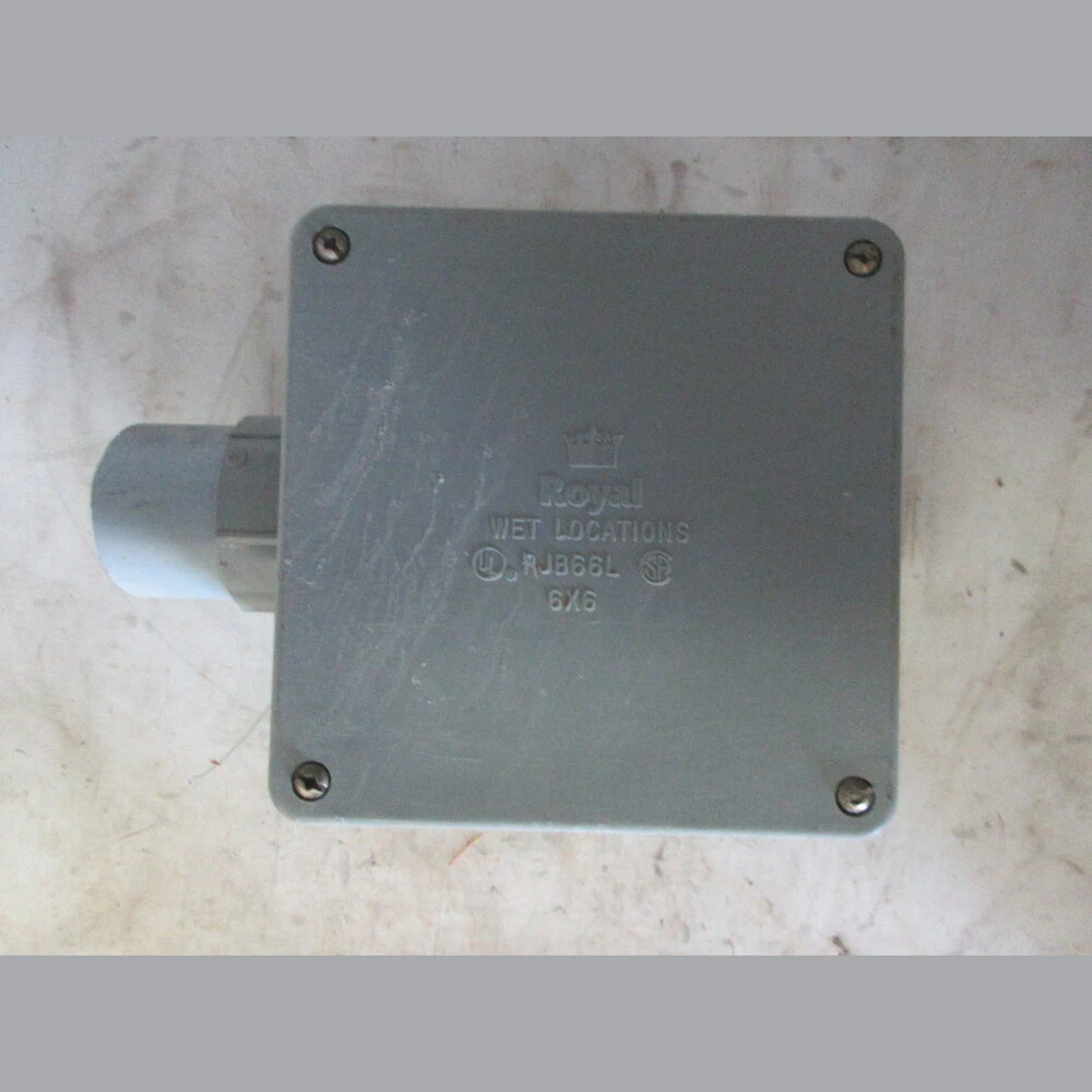 Royal Wet Locations Receptacle