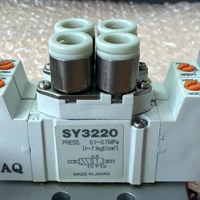NEW SMC SY3220