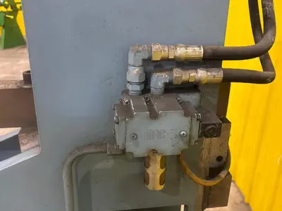 USED BTM P10F TOG-L-LOC
