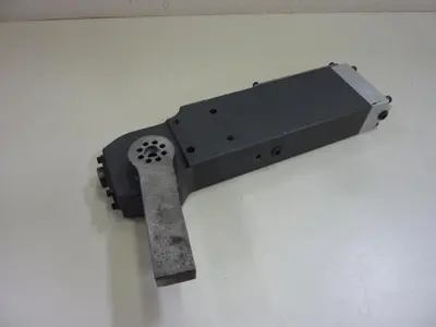 USED BTM CORP 779800G-733207H-90AR-SCDC