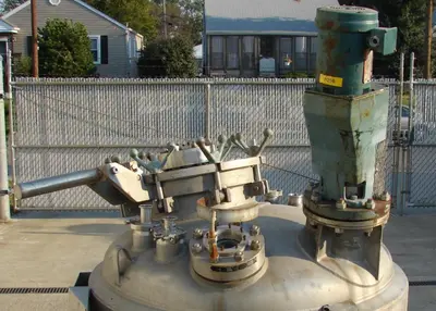 SPC4382  Reactor 200 gallon Mueller chemical reactor, 50 psi internal, 150 psi jacket, 1 hp agitator