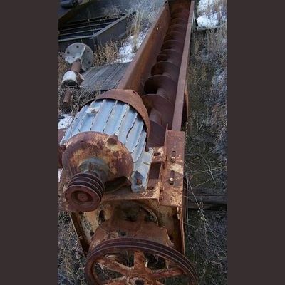 16 in. x 17 ft. Screw Conveyor