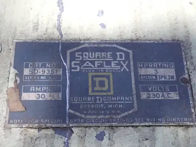 USED SQUARE D SD9351