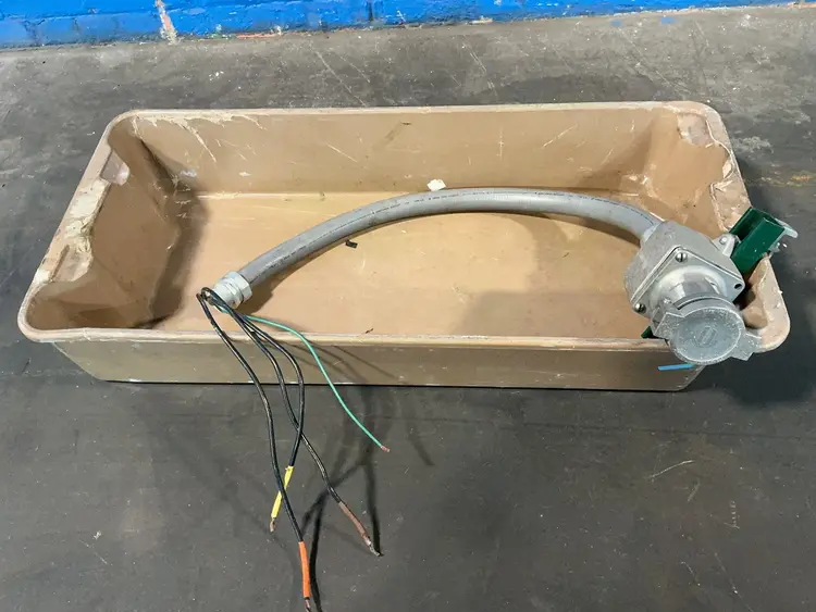 Used CROUSE HINDS AR641 Electrical Fittings Ohio US | HGR 24 #1355969