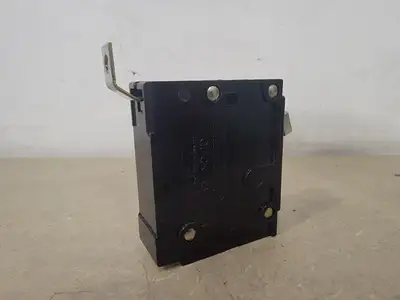 USED CUTLER-HAMMER BA120