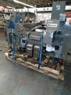 APV 16" Servo Driven Wire-Cut and Continuous Rope Extruder with Guillotine Cutter