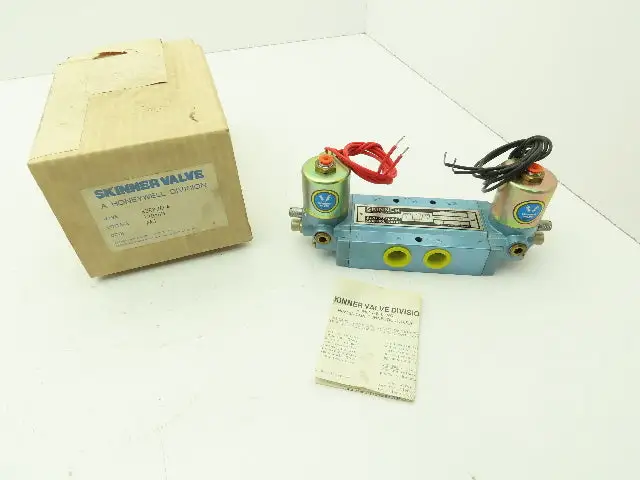 Honeywell Skinner S3RRJAL4 Solenoid Spool Valve 5-Way 3 Pos 120V 150 PSI 1/2"NPT