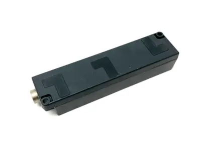USED KEYENCE AMPLIFIER UNIT FOR EXTENSION CABLES
