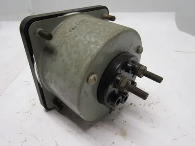 EIL Instruments G.E. Type DB-40 Panel Mount Meter 0-750FPM