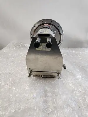BROOKS AUTOMATION 001-7500-02 ROBOT