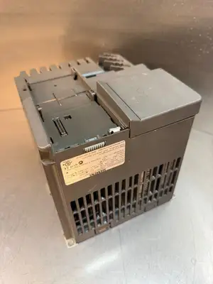 Siemens 6SE6440-2UD27-5CA1 7.50Kw A12/2.06 Micromaster 440 (5.2.1)