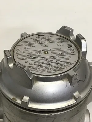 USED BARKSDALE D1X-A80-UL