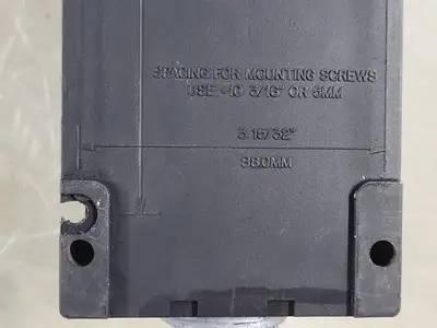 NEW CROUSE-HINDS GHG432 DRT01501