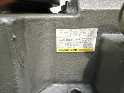 USED FANUC M-710IC