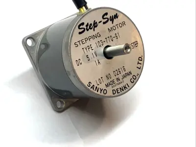 USED SANYO DENKI STEPSYN 1.8° STEPPER MOTOR 0.6NM