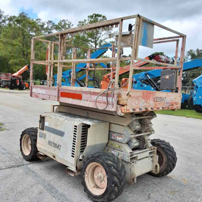 USED 2014 Skyjack SJ6832 RT