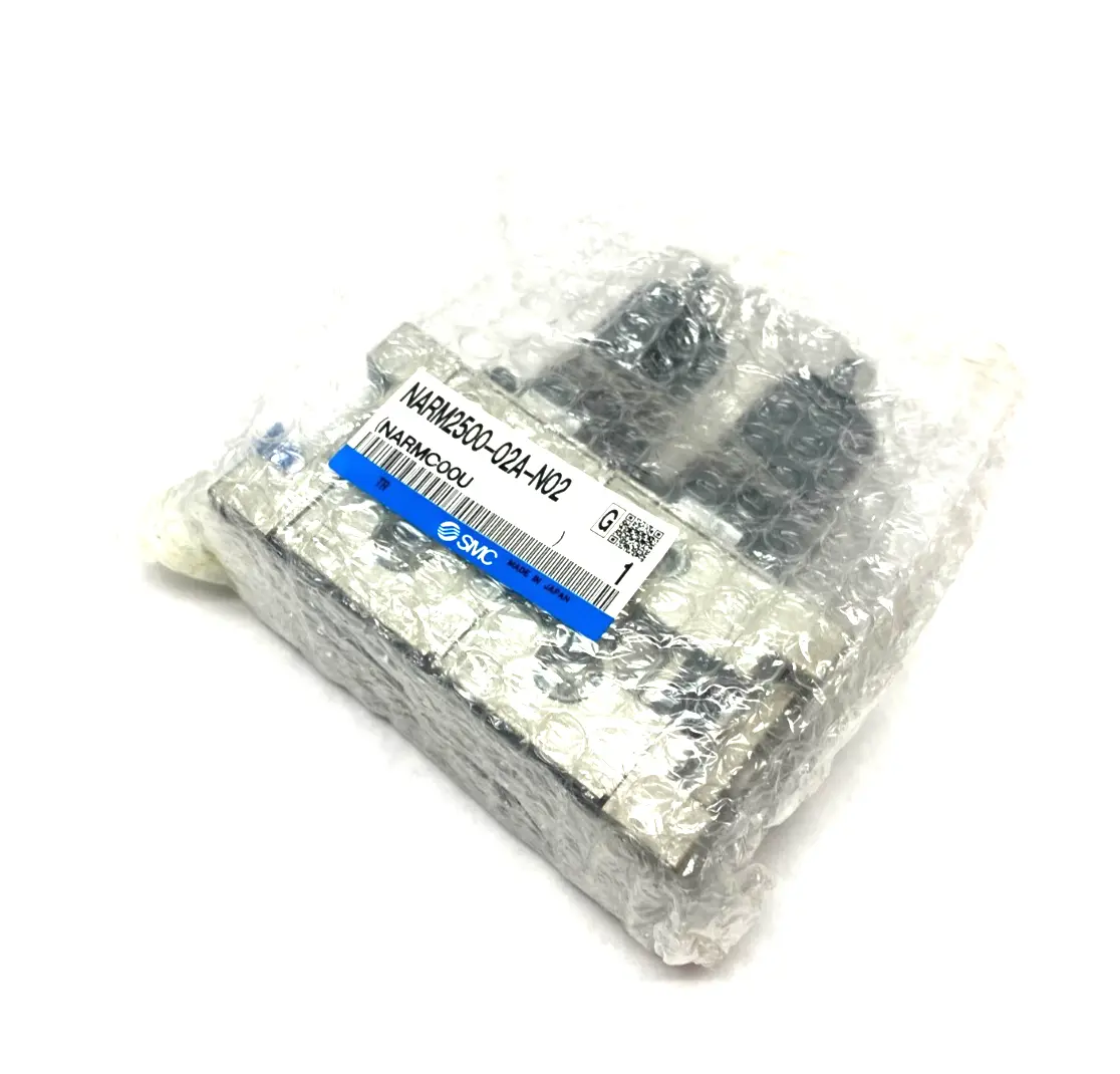 NEW SMC MODULAR DUAL-REGULATOR MANIFOLD 1/4" NPT
