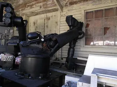 Robot, Kuka, Model KR150, Industrial, Heavy Duty, 6-Axes (2) #S740242