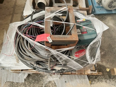 CUMBERLAND 56T "UNDER THE PRESS" GRINDER Reprocessing Equipment, Grinders | Mark One Machinery (7)