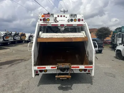 Used 2016 FREIGHTLINER BUSINESS CLASS M2 106 Reefer Trucks North Carolina US | Levan Equipment #1545578