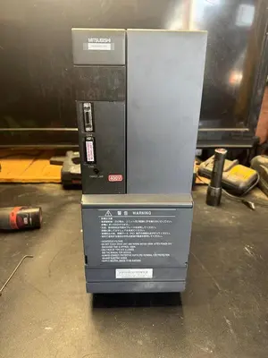 MITSUBISHI MDS-DH-CV-300 SPINDLE DRIVE S/N: J3A4WG6X245