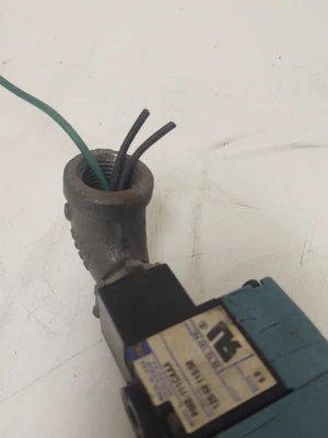 USED MAC 825-PM-111CA-552