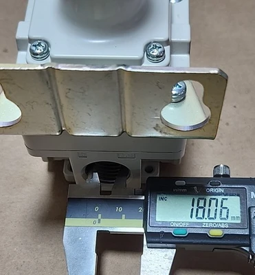 NEW SMC IR3010-03BG