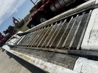 Used 2013 TRAIL-EZE TE80FG Lowboy Trailers Iowa US | Kading Ag #1501718