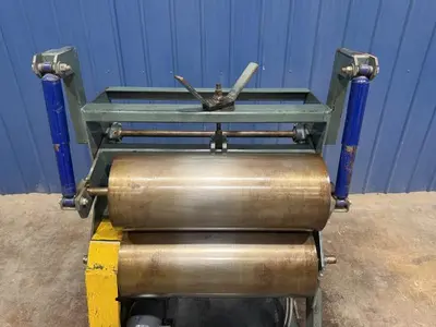 Unknown Pinch Roll
