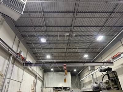 BLACK BEAR _UNKNOWN_ Gantry, Bridge-Type Cranes | The Right Machinery (1)