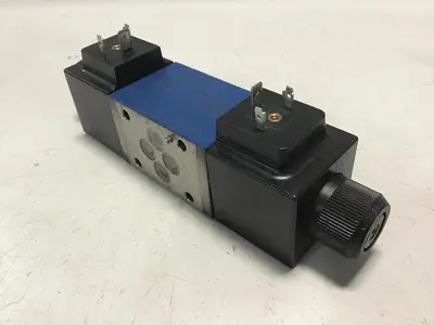 USED REXROTH 4WE6J62/EW110N9K4/62