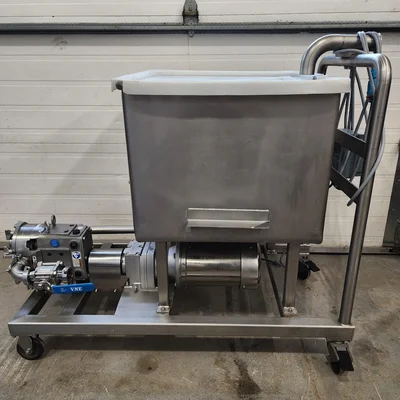 Pump Waukesha SPX Model 30 With Tank 80 Lit # 84970