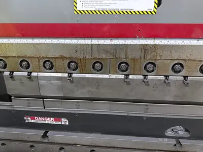Used 1988 CINCINNATI 135T Press Brakes Illinois US | Machinery Marketing International #403344