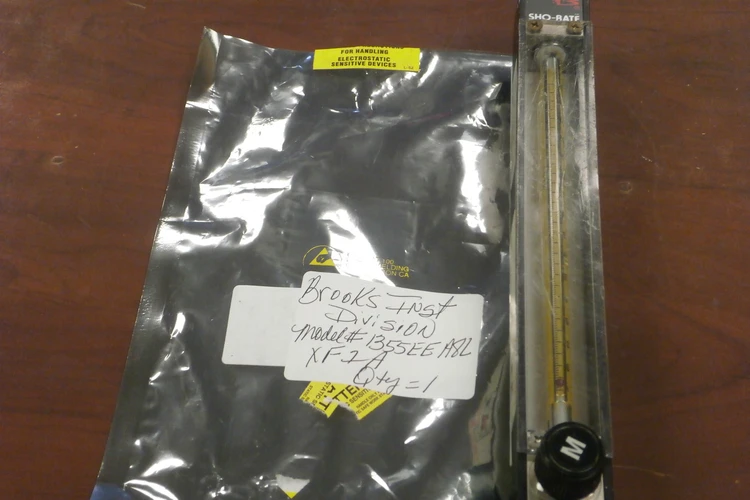 Used Brooks Instrument Divison 1355EEA8LXF1A Relays & Switches Arizona US | ASSET CONVERSION SPECIALISTS, INC. #306708
