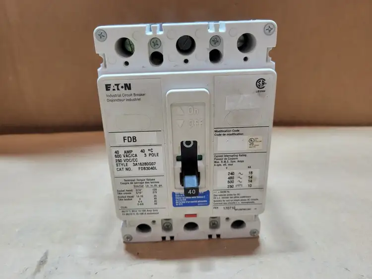 Used EATON FDB3040L Switchgears British Columbia CA | Lenmark #913670