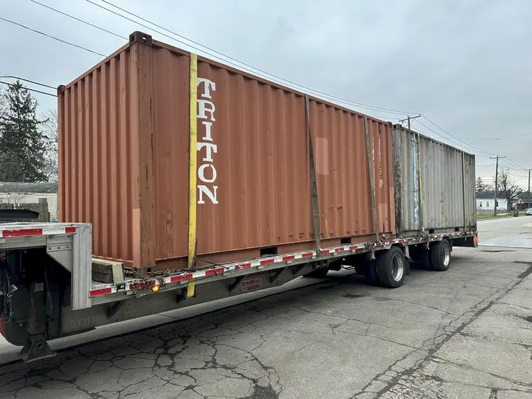 Used NOT SPECIFIED _UNKNOWN_ Shipping Containers Ohio US | Yoder Brothers machinery #88532