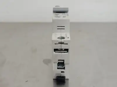 USED ALLEN-BRADLEY 1492-SP1C020