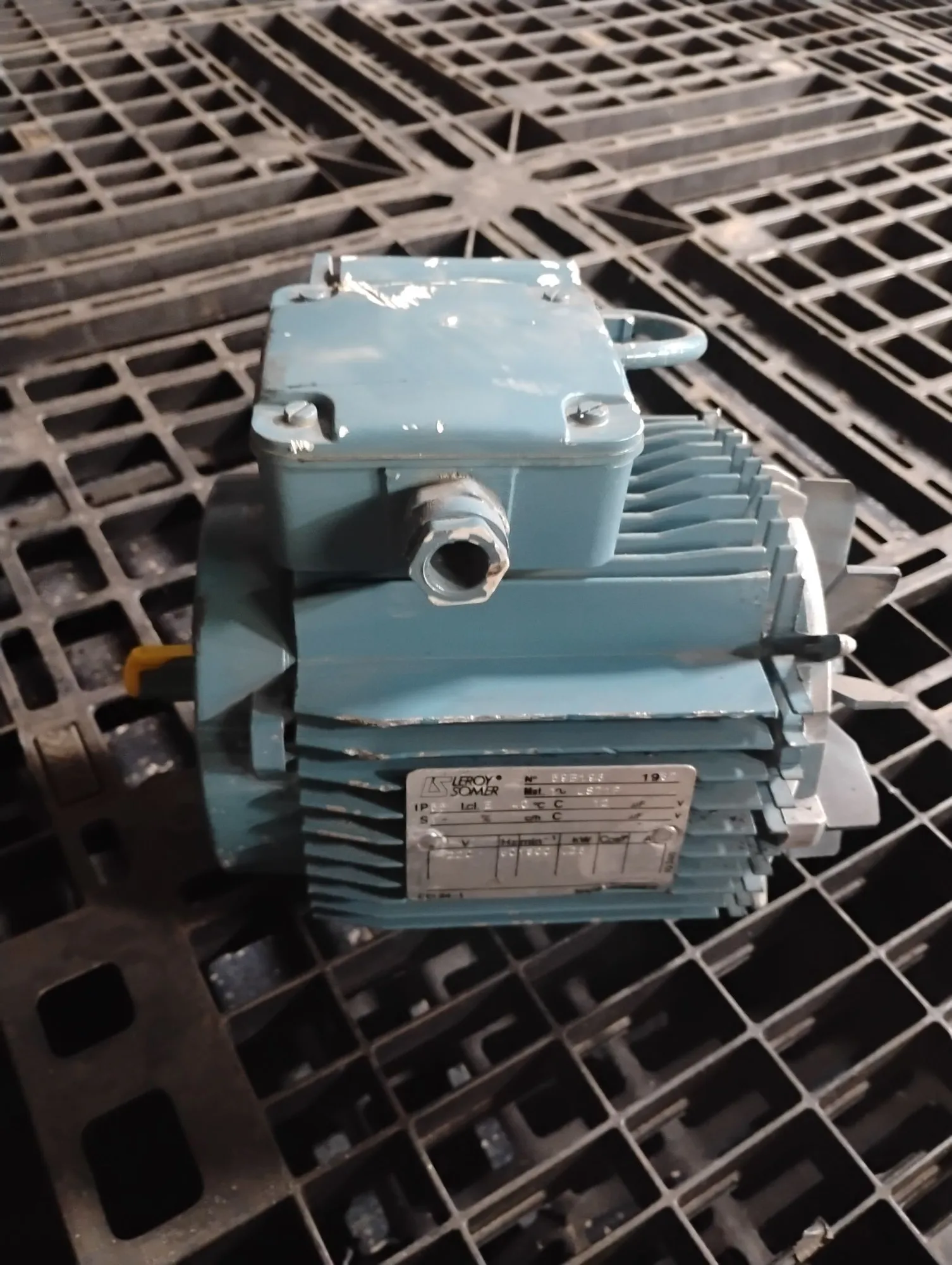USED LEROY SOMMER LS71P