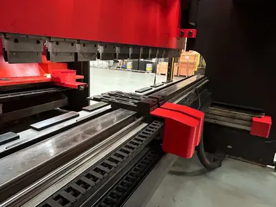 Amada HFE M 2 2204