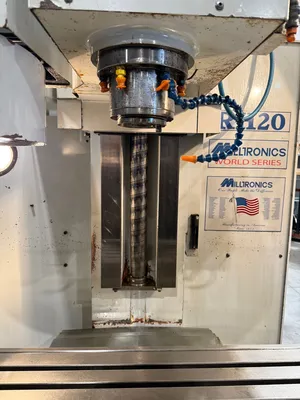 2004 MILLTRONICS RH20 Vertical Machining Centers | GMT (15)