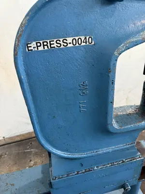 USED WHITNEY 771-000