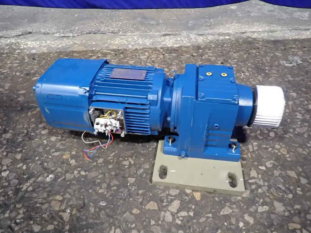 Sew  1.1 Kw Gear Drive